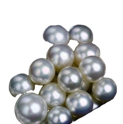 China Natural Pearl Powder Pearl Freshwater Pearls Imitated White Pearl Shell In Half for sale