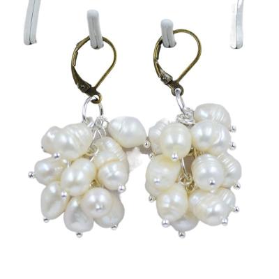 China FASHIONABLE Classic Natural Freshwater Pearl Dangle Earrings for sale