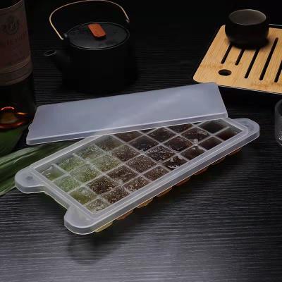 China Sustainable 32 Wholesale Silicone Ice Cube Trays With Spill-Resistant Removable Lid for sale