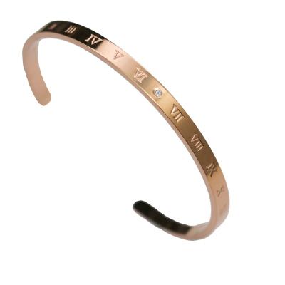 China Simplicity trend manufacturers the direct sale of large digit European and American smooth face style bracelets for sale