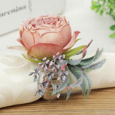 China Christmas Silk Valentine Thanksgiving Napkin Stand Sustainable Handwork Napkin Rings Artificial Flower Flower Banquet Wedding Party for sale