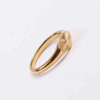 China Cute Girls Love Stainless Steel 18k Gold Plated Sunlight Heart Seal Ring for sale