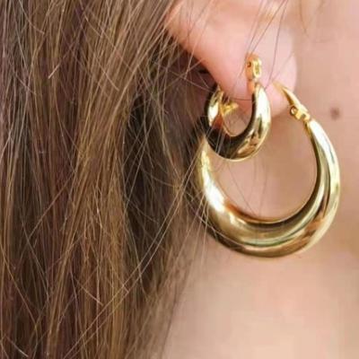 China CLASSIC Women Men Jewelry Delicacy 15mm Gold Silver Gold Silver Stainless Steel Huggie Circle Hoop Earrings for sale