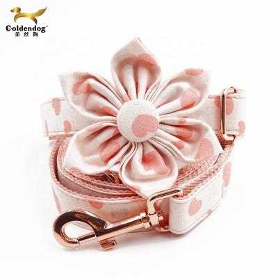 China Luxury Handmade Designer Fancy Personalized Personalized Pet Collar Rose Gold Metal Buckle Classic Flower Polyester Pet Leash for sale