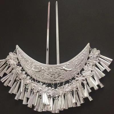 China Lunaric Miao Hmong Jewelry Miao Ethnic Headwear Alloy Plated Silver Hairpin Style Ornaments Ethnic Headwear for sale