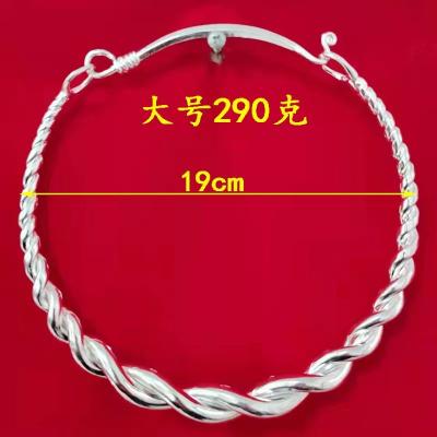 China Lunaric Miao Hmong Jewelry Miao Silver Ethnic Alloy Plated Silver Necklace Lady Ethnic Style Necklace for sale