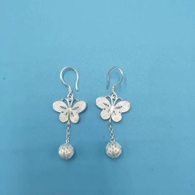 China Lunaric cute Miao Hmong 990 pure silver earrings 4g pure silver handmade women's jewelry pure earrings for sale