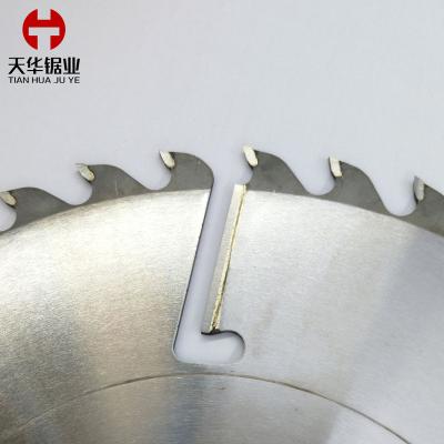 China Professional wood fabricators can accommodate a large inventory of customized wood cutting circular CTT hacksaw blades for sale