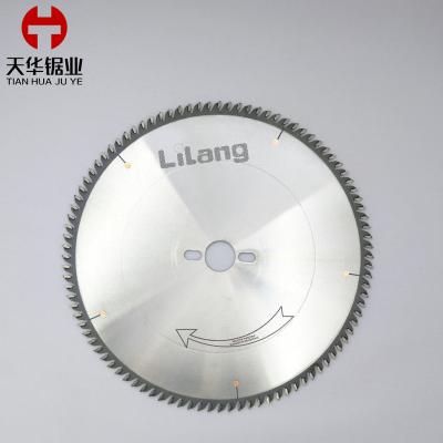 China Cutting effect ctt carbide hss circular saw blade for wood mdf board cutting for sale