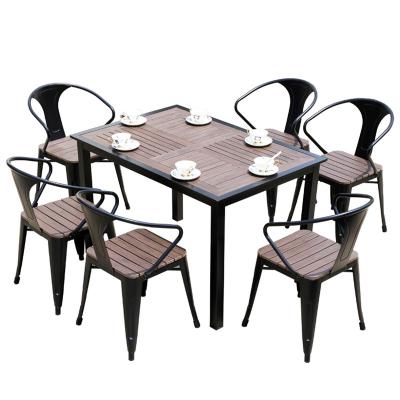 China Modern desks and chairs for summer parties villa garden outdoor garden tables and chairs for sale