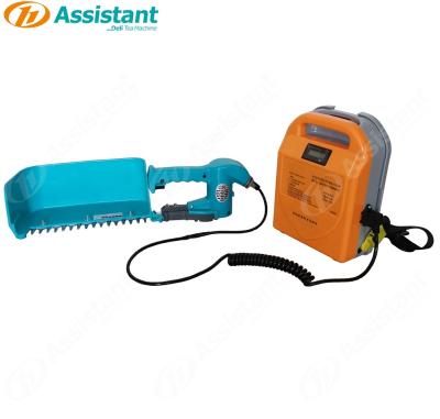 China 24V Handheld Electric Tea Leaf Tea Plucking Machine For Tea Garden DL-4CD-35 for sale