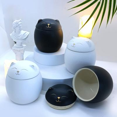 China Viable Urn For Pet Cremations Cat Shape Memorial Cremation Urns-Handcrafted Black Decorative Urns For Burial for sale