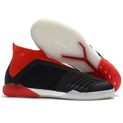 China Latest Wear Resistant Like Leather Football Boots For Soccer for sale