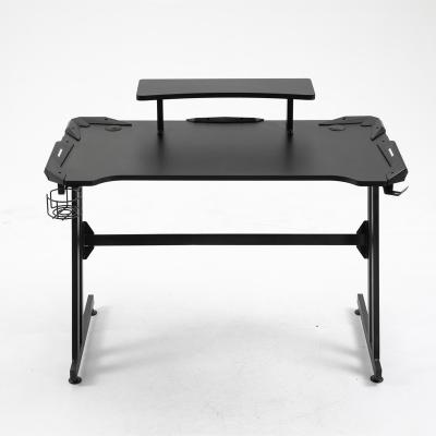 China Factory Outlet Adjustable Hot Sale Gaming Computer Desk Z-Shape Scrolling Table PC Desk (Height) for sale