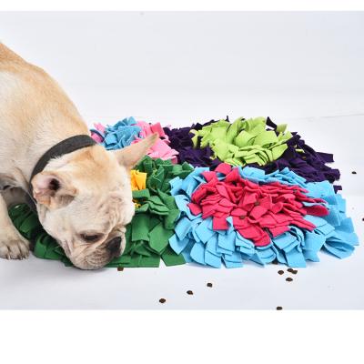 China Sustainable Hot Sale Design IQ Training Dog Nose Feeding Mat Toys for sale