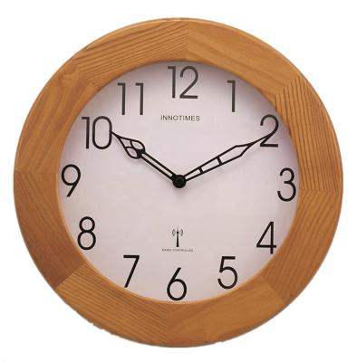 China Retro Vintage 12 Inch Wooden Frame Radio Controlled Wall Clock For Bedroom for sale