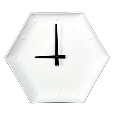 China Stylish Matte White Hexagonal Porcelain Wall Clock European Style Radio for sale