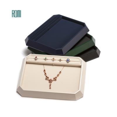 China Luxury Vintage ROMI High Quality PU Leather Ready to Ship Velvet Jewelry Show Trays Necklace Trays Bracelet Earrings Ring Pendant for sale