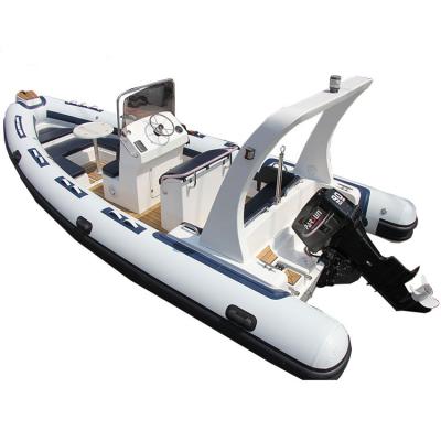 China Light Weight OEM ODM Center Console Gear Fishing Boat 2022 Fiberglass for sale