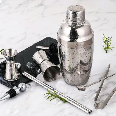 China Practical Professional Cocktail Shaker Best Price Stainless Steel Cocktail Shakers Suitable for Bars Restaurants Cocktail Shakers Set for sale