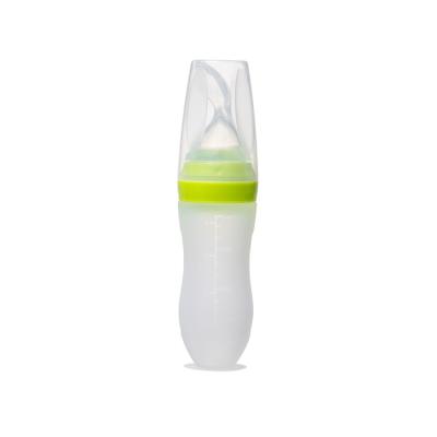 China Amazon BPA Free Baby Squeeze Spoon Bottle Gift Hot Selling Feeding Bottle With Spoon for sale