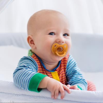 China BPA Free Bpa Free Baby Nipple Manufacturer Natural Silicone Baby Nipple Pacifier à venda