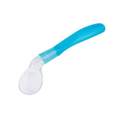 China Sustainable Wholesale Silicone Baby Utensil Curved Handle Feeding Training Curved Baby Eating Spoon for sale