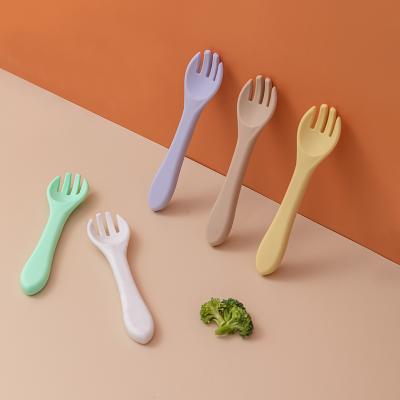 China Silicone Baby Sustainable Feeding Children's Dinnerware Spoons And Forks Feeding Bottles Baby Flatware Sets for sale