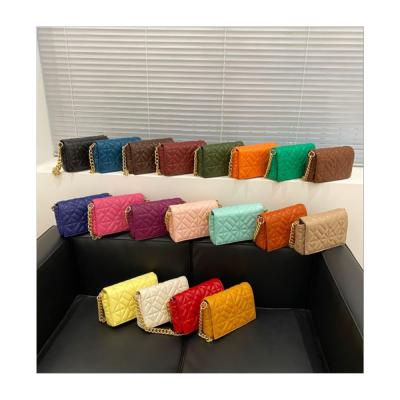 China Fashion factory shoulder handbags popular ladies chain women bags large fashion candy purses for young lady for sale