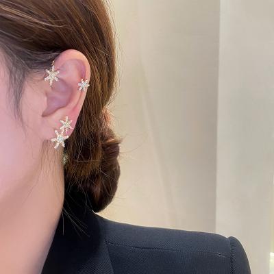 China FASHIONABLE Hot Sale Snowflake Earring Hanging Super Snap High Quality Sense Of Female Zircon Earrings Without Ear Hole Pavilion for sale