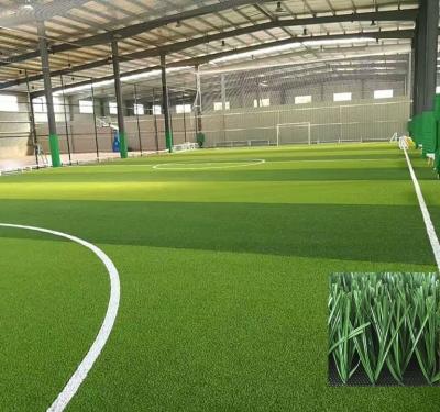 China 50mm infill Soccer Turf Artificial Grass Synthetic carpet flooring for football pitches for sale