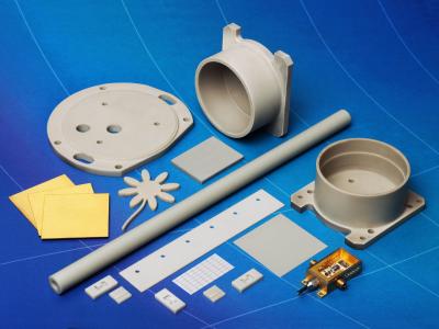 China densidad de AIN Aluminum Nitride Ceramics 3.31g/Cm3 de la fuerza 2100MPa en venta