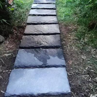 China Rectangle Outdoor Black Slate Garden Stepping Stones Lowes Eco - Friendly for sale