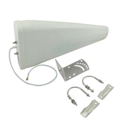 China Outdoor Antenna 698-2700mhz Signal Booster Repeater Amplifier 2G 3G 4G CDMA GSM DCS For Best Price HT.O-698/2700-SN4 for sale