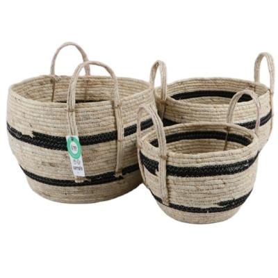 China Clothing Low Price Commercial Laundry Eco - Friendly Hand - Woven Storage Baskets For Home for sale