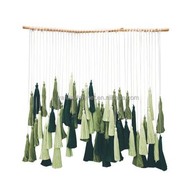 China Eco-friendly Handwoven Green Macrame Tassel Tapestry Tassel Decoration Simple Hanging Macrame Wall Hanging for sale