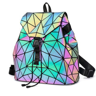 China Hot Selling Luminous Geometric Lady Anti-theft PU Shoulder Bag Holographic Color Thoughtful Purse Fashion Ride Large For Girl for sale