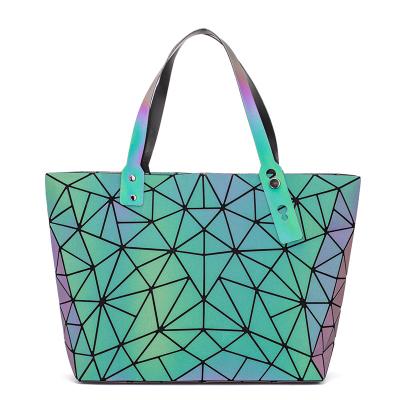 China Women's Luminous Women's Handbag USA Amazon Sellable Geometric Handbag Luminous Large Capacity Tote Bag Holographic Hand Bag Casual For Women for sale