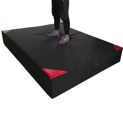 China Custom Standing Crash Mats Gymnastics Good Quality Gym Playground Long Jump Mat for sale