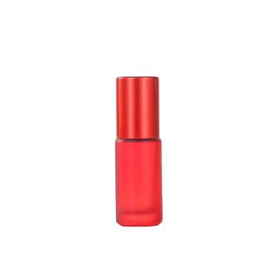 China High Quality Cosmetic Luxury Round 5ml 10ml Glass Roll On Bottle With Plastic Roller Ball For Perfume for sale