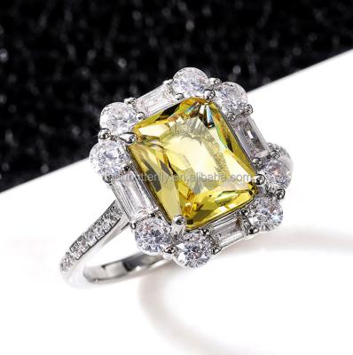 China Vintage Factory Supply Rings Jewelry Women Luxury Yellow Diamond Rings With Clear Pave Setting Stones for sale