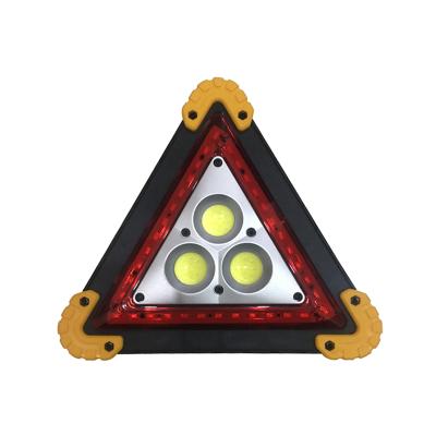 China USB ROAD Bank Rechargeable Floodlight Power Triangle Outdoor Emergency Warning Light For Rodeside Aid for sale