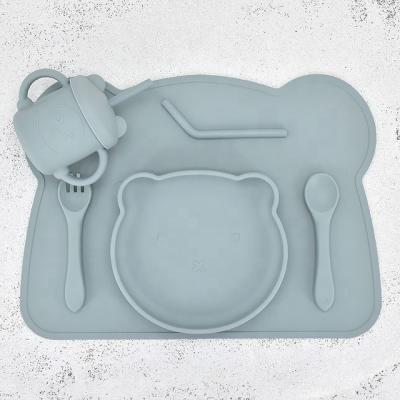 China Eco-freindly Factory OEM ODM BPA Free Baby Feeding Tableware Set Full Silicone Soft Non-Toxic Baby Dish Bib and Food Feeding Place Mat for sale