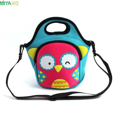 China Who respects the environment. Hot Sale Durable.insulated Neoprene Children's Cooler Lunch Bag Animal Cartoon Bag With Shoulder Strap for sale