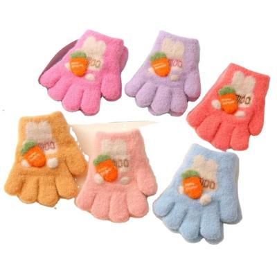 China LIANSHOU Jacquard Factory Children's Winter Plus Med-size Cartoon Jacquard Knitting Gloves And Carrot Wool Five-finger Warm Fleece for sale