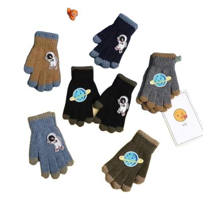 China LIANSHOU Factory Simple Winter Plus Warm Fleece Five-finger Knitted Wool Children's Gloves and Mittens and Space Series Astronauts for sale