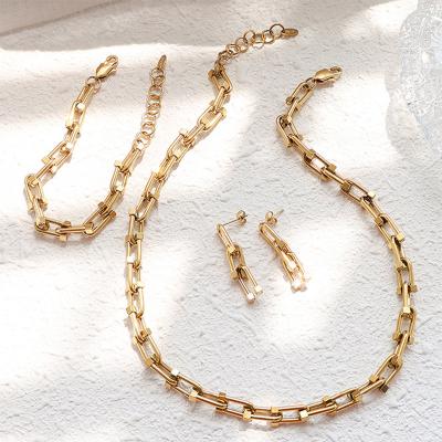 China FASHIONABLE Personality Light Luxury Horseshoe Link Chain Necklace Bracelet Drop Stud Earrings Jewelry Splicing Set for sale