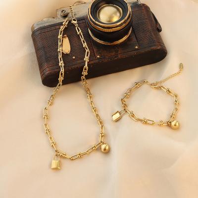 China TRENDY Exaggerated U Splice Double Lock Chains Ball Necklace Bracelet Jewelry Pendant Set for sale