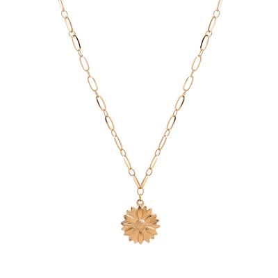 China Trendy Fashion Rose Gold Plated Daisy Pendant Paper Clip Splicing Long Chain Necklace for sale