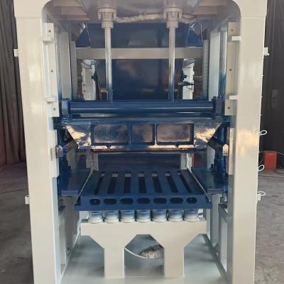 China concrete block and brick machine  hollow block making machine for sale